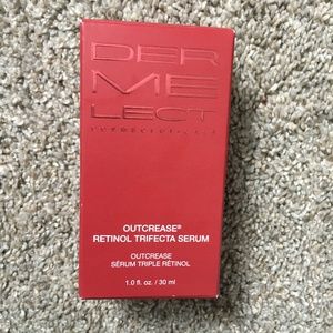 Dermelect Outcrease retinol serum